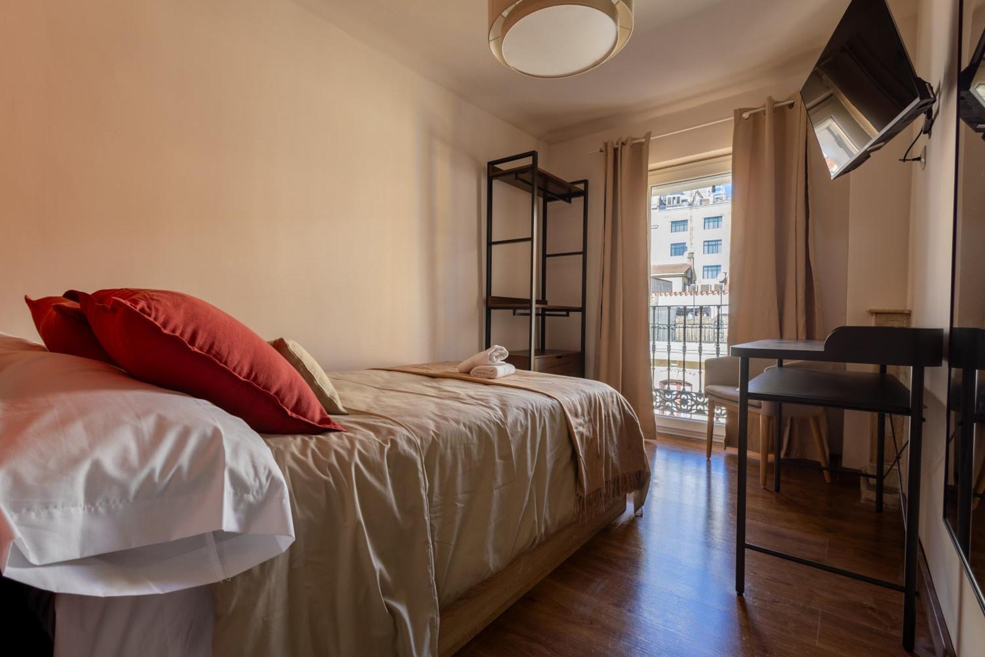 Suites Preciados L Madrid City Center — Photos 1